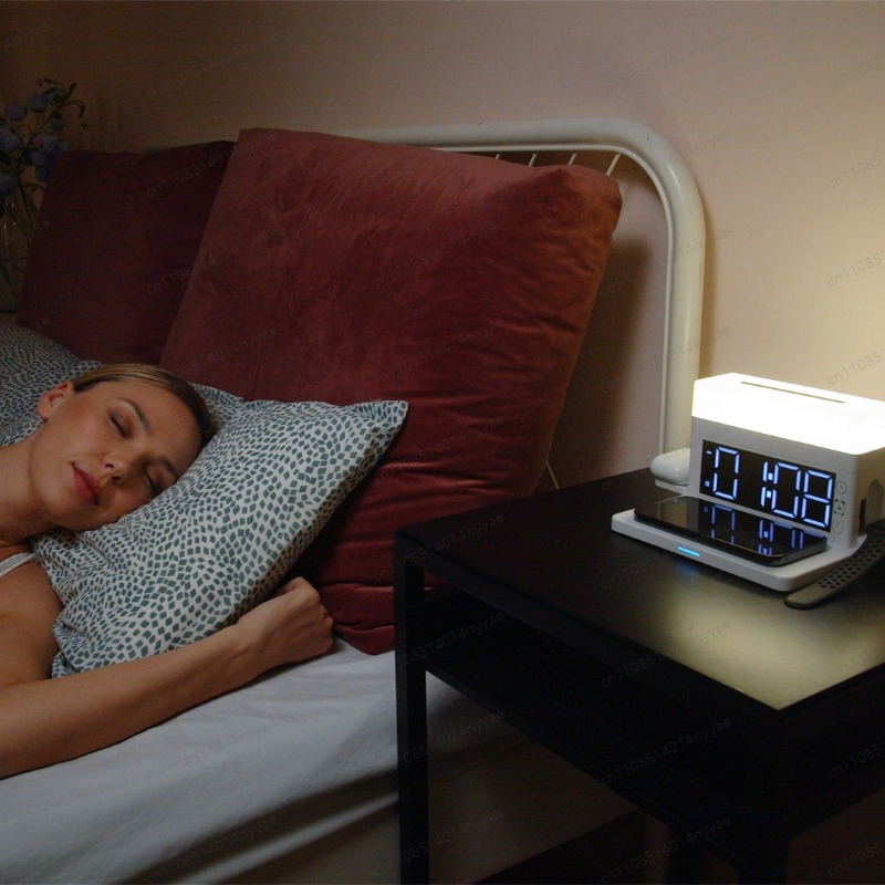 6-in-1 Wireless Charging Desk  – Led Desk Clock recenzja i cena