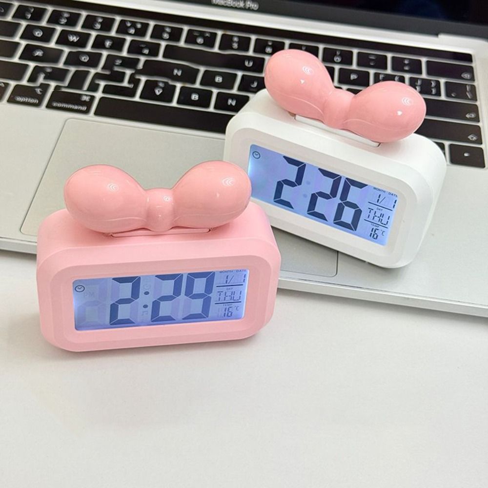 Cute Bowknot LED Digital Clock – Led Desk Clock recenzja i cena